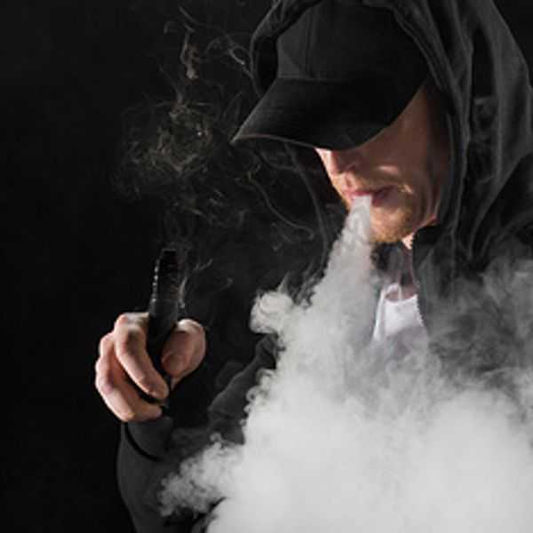 favouritevape.com How to Choose the Right Vape Batteries for Your E - cigarette: A Comprehensive Guide